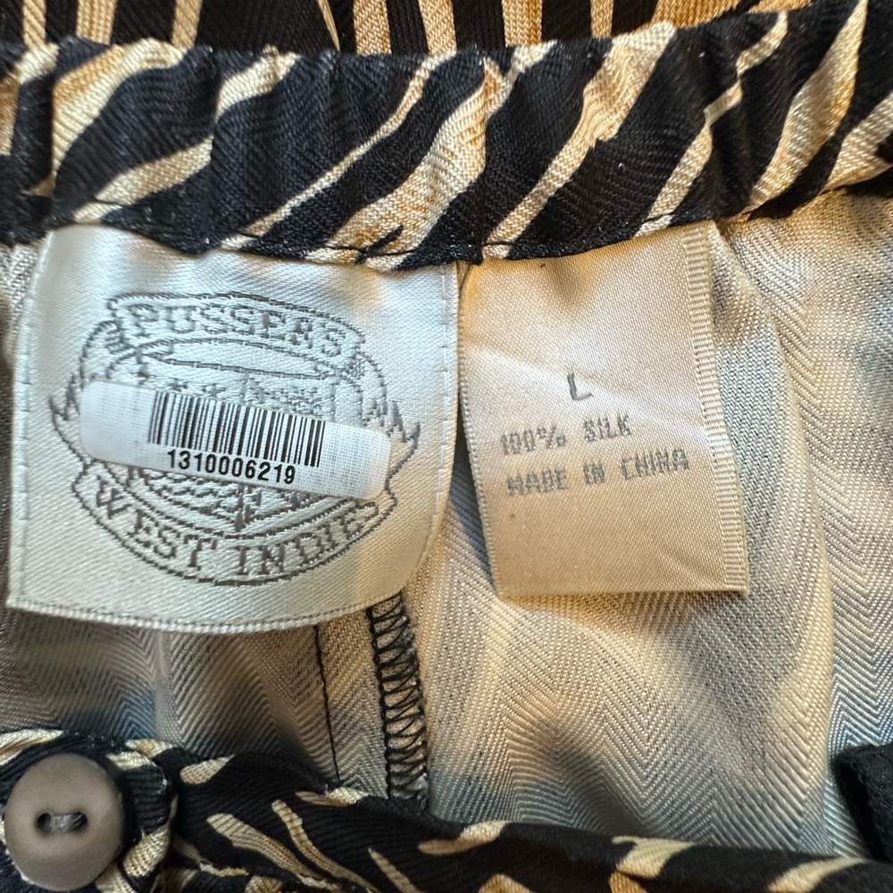 Vintage Pussers West Indies 100% Silk Capri set 
Shirt M Pants Large - Picture 9 of 14